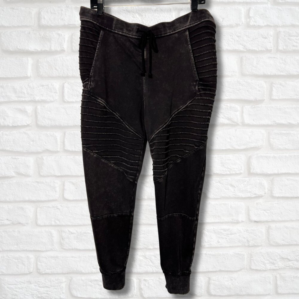 H&M Joggers with Distressed Ribbing Detail (medium)